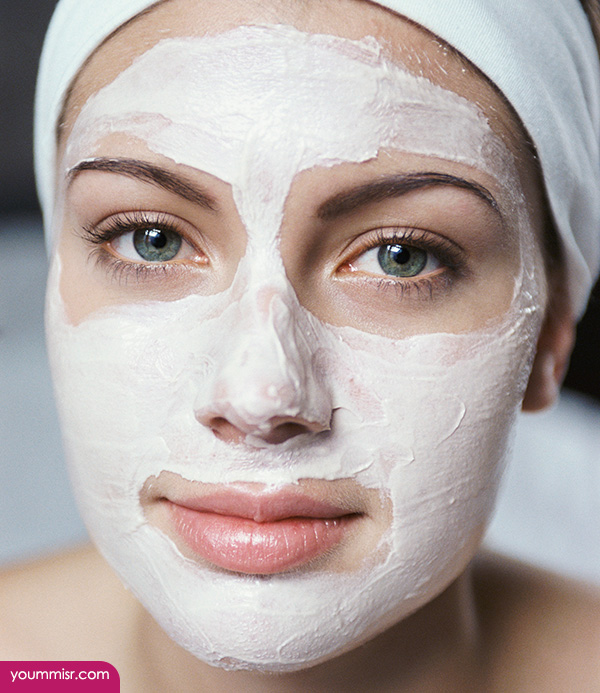 Mixtures of skin-lightening creams Mask lemon to lighten the skin youm misr