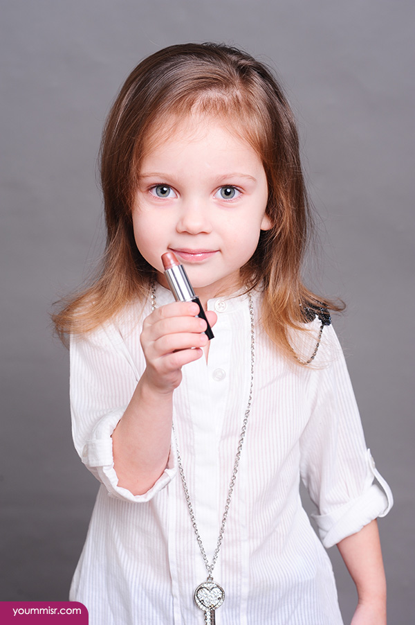 Funny child photo 2015 Your mom jokes